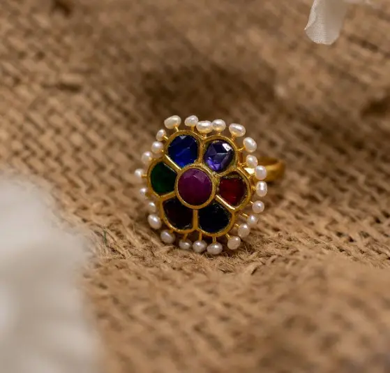 Anillo ajustable hecho a mano chapado en oro multicolor, HERMOSO DISEÑADOR CHAPADO EN ORO PERLA ROSA VERDE KUNDAN Meenakari ANILLO