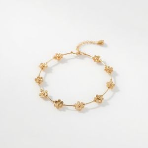 Elegante Pulsera de Eslabones Florales en Oro Sólido de 9K, Cadena Minimalista Ajustable, Joyería para Mujer, Certificación GIA, Lujo, Fabricante OEM - Product Image 5