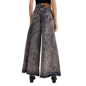 2025 nuevos pantalones vaqueros Capri de pierna ancha holgados de estilo americano clásico Retro que combinan con todo para mujer de cintura alta de tejido medio informal de mezclilla lavada - Product Image 2