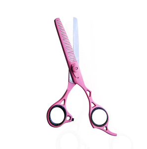 Tijeras de peluquería de corte de pelo profesional con borde de maquinilla de afeitar rosa con logotipo personalizado, tijeras de pelo profesionales para uso de belleza - Product Image 2