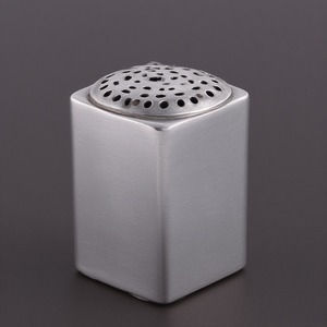 Molino de sal de pimienta de acero inoxidable de primera calidad, detalle martillado, diseño moderno, respetuoso con el medio ambiente, artesanía artesanal duradera para comedor - Product Image 5