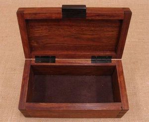 Boîte à bagues en bois de noyer de luxe faite à la main technique polie de style vintage - Product Image 2