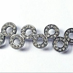 Conector de círculo entrelazado Pave Diamond Connector 925 Chapado en plata 48x10MM Tamaño Red Mountain Gems CON031 para la fabricación de pulseras - Product Image 4