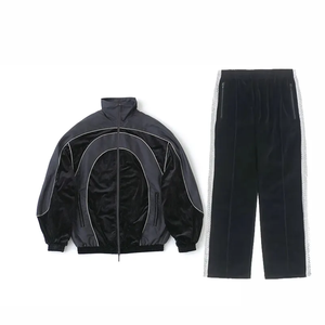 ชุดวอร์มผ้าไนลอนสำหรับผู้ชายชุดวอร์มสองชิ้นสำหรับผู้ชายกางเกงโพลีเอสเตอร์กันลมแบบกำหนดเอง - Product Image 3