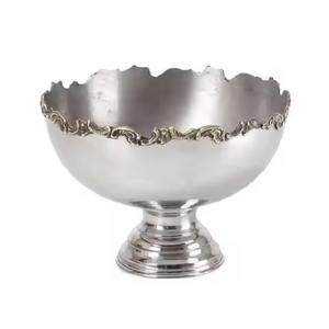 <b>Artistic</b> Look Metal Serving Bowl Mealware <b>Set</b> for Creative Dining Spaces - Product Image 3