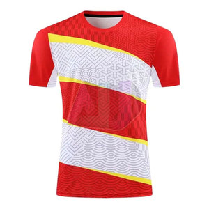 Uniforme de Fútbol Personalizable 100% Poliéster, Disponible al por Mayor, Logotipo, Nombre y Número Personalizados, Transpirable y Ligero para Equipos y Escuelas - Product Image 4