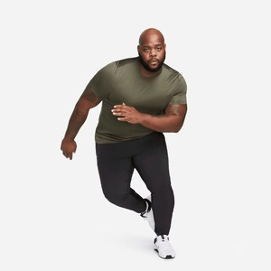 T-shirt Muscle Fit à col rond manches courtes t-shirt Drifit vierge pour hommes avec logo personnalisé en gros - Product Image 5