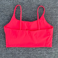 Vêtements de sport pour femmes Soutien-gorge de sport respirant avec bretelles pour la remise en forme, le jogging en plein air et l'entraînement au yoga