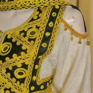 ชุดเดรสแบบดั้งเดิมของชนเผ่าสไตล์วินเทจคูจิยาวถึงพื้นขนาดพิเศษ - Product Image 2