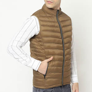 Totalmente personalizado Hombres Puffer Chaleco estilo perfecto Venta caliente Transpirable tasa razonable mejores diseños Puffer Chaleco con peso ligero - Product Image 2