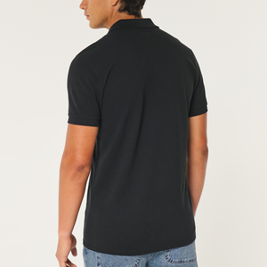 Cómodo Polo negro azabache para hombre con logotipo bordado personalizado Polo de secado rápido para hombre 100% Polo de algodón para hombre - Product Image 2