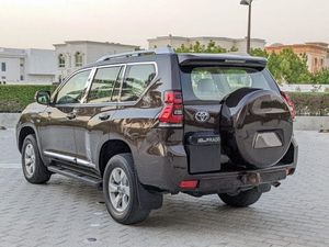 สะอาดสุดๆ2020 Toyota Prado SUV ตัวเลือกเต็ม - Product Image 2