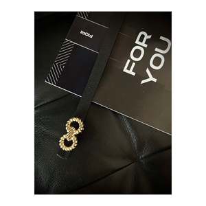 Women's <b>Black</b> <b>Thin</b> <b>Belt</b> with Gold Buckle (Suitcase: Jacket <b>Belt</b>, Shirt <b>Belt</b>, Dress <b>Belt</b>) - <b>Black</b> - Product Image 2