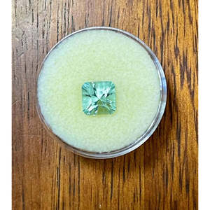 Gema de Fluorita India Natural Certificada AAA+ (2.45 Quilates), Color Azul Terciopelo de Alta Claridad # 17, Gem150 - Product Image 1