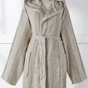 Bata de Baño Tejida 100% Algodón para Mujer y Hombre, Transpirable, de Secado Rápido, Larga, para Verano/Primavera, Hecha en Turquía - Product Image 3