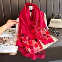 Nouveau Foulard Carré en Soie 220g Multifonctionnel Imprimé Floral Ethnique Personnalisé de Haute Qualité pour Femme Musulmane Printemps-Automne
