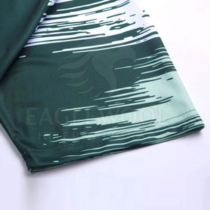 Camiseta de Tenis Personalizada con Logotipo, Fabricada en Pakistán, MOQ Bajo, Diseño Nuevo, 100% Poliéster, Secado Rápido, Transpirable, Cuello Redondo - Product Image 4
