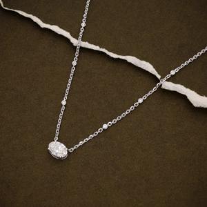 Elegante Collar con Colgante Solitario de Diamante Moissanite de Corte Oval, Estilo Oriental, con Plata 925, Joyería Fina Minimalista para Mujer - Product Image 3