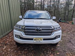 SÉLECTION PREMIUM 2018 LANDCRUISERS 200 SERIES 1 PROPRIÉTAIRE BIEN ÉQUIPÉ PARFAITEMENT FONCTIONNEL EXCELLENT ÉTAT MEILLEURE OFFRE EXPORT - Product Image 3