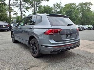 Utilisé 2022 Volks-wagen Tiguan 2.0T SE R Line Noir 4-MOTION Sans Accident Disponible à Vendre - Product Image 5