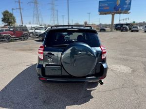 Toyota RAV4 Limited V6 4WD Wagon 2010, essence, boîte automatique, intérieur cuir foncé, taille des pneus R16, conduite à gauche - Product Image 4