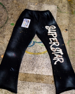 Ensemble de survêtement unisexe personnalisé pour homme, coupe évasée, effet délavé, broderie vintage, appliqué surdimensionné, effet vieilli, comprenant un sweat à capuche et un pantalon de jogging, 100% - Product Image 6