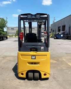 Fournisseur principal de mini chariots élévateurs à 3 roues électriques de 3 tonnes, 5 tonnes, 7 tonnes CAT 2ETC3000 - Product Image 2