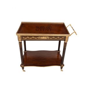 Mesa Consola Clásica de Madera Maciza con Detalles de Latón para Sala de Estar y Uso en Hostelería - Product Image 2