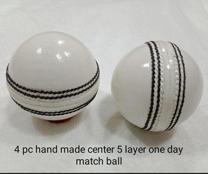 Logos personnalisés balle de cricket en gros cinq couches de cricket | Taille Hommes Femmes Jeunes | Poids 156gm 142gm 135gm - Product Image 5