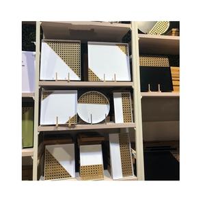 Bandeja de Servicio de Metal Blanca y Dorada con la Mejor Calidad, Bandeja de Servicio de Restaurante para Frutas, Aperitivos y Alimentos en Venta - Product Image 1