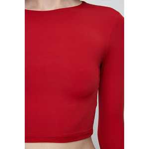 Top Corto Esencial de Manga Larga - Product Image 3