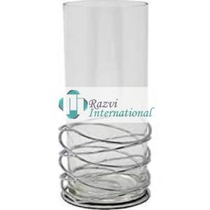 Bougeoir avec design en forme de diamant doré avec verre Design moderne Meilleure qualité Look luxueux Bougie Cire et porte-bâton - Product Image 5