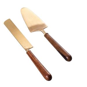 Venta caliente Diseño de hoja de árbol Mango Cuchillo de corte de pastel de metal y utensilio de servicio Juego de cuchillos de corte y servicio de pastel de metal - Product Image 2