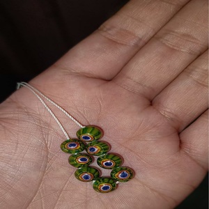 Les perles de verre Millefiori sur mesure, une forme d'art intemporelle qui transforme le verre vibrant en superbes œuvres de bijoux et d'artisanat. - Product Image 1