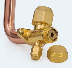 Vanne de dérivation à 3 voies en L de 5/8 pouce, 90 degrés, tuyau à 45 degrés, corps en laiton SAE, tuyau en cuivre 23G, 800 PSI pour ligne de réfrigérant CVC - Product Image 1