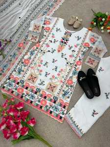 Présentation de nouveau Designer Party Wear Look Top pantalon et Dupatta avec broderie lourde travail traditionnel tenue occasionnelle robe costume - Product Image 2