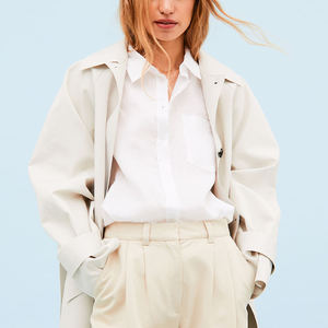 Camisa corta Camisa recortada de algodón orgánico Camisas de mujer ecológicas sostenibles para mujeres - Product Image 1