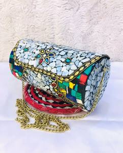 Pochette en mosaïque en métal faite à la main artisanat indien traditionnel sac à bandoulière à sangle unique Durable Portable dernière mode de plage - Product Image 2