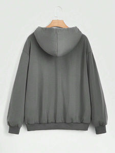 Sudadera con Capucha de Invierno para Mujer, Estilo Urbano, Tejido de Punto Grueso de Algodón, Estampado, Cierre Frontal Completo, Transpirable, Hecho en Pakistán - Product Image 6