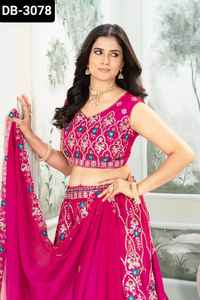 Tenue de mariage traditionnelle indienne semi-couturée en Chinon, Lehenga Choli avec broderie de sequins et ensemble Dupatta pour femme - Product Image 3