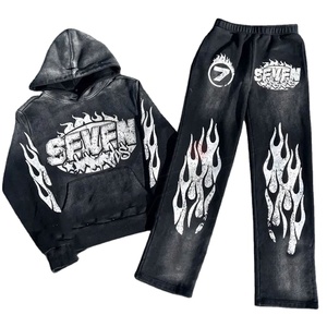 ชุดวอร์มลายพิมพ์กรดสไตล์วินเทอร์ขายดี พร้อมฮู้ดพิมพ์ลายพัฟฟ์แบบกำหนดเอง เสื้อฮู้ดและกางเกงจ็อกเกอร์เข้าชุด สีพื้น สำหรับผู้ชายและผู้หญิง - Product Image 1