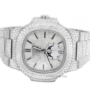 Montre pour homme de style hip-hop de luxe, mouvement entièrement automatique avec un look diamanté, design personnalisé en acier inoxydable argenté - Product Image 6