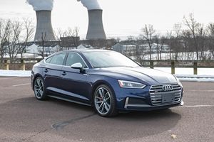 Audi S5 Sportback Premium Plus ปี 2019 สภาพดีเยี่ยม เครื่องยนต์ดีเซล 349 แรงม้า เทอร์โบ V6 ขับเคลื่อนสี่ล้อ พวงมาลัยซ้าย สีน้ำเงินเมทัลลิก นาวาร่า ไมล์น้อย - Product Image 3