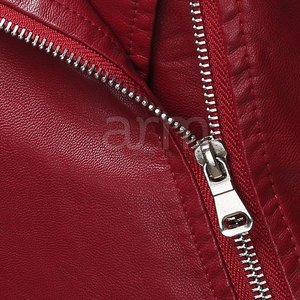 Services OEM, veste en cuir pour femme de haute qualité avec logo personnalisé, nouveau design, veste d'hiver en cuir pour femme, fabriquée au Pakistan - Product Image 5