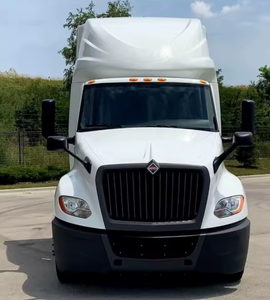 รถบรรทุกหัวลากมือสอง ปี 2025 รุ่น LT625 แบบมีห้องนอน - หลังคาสูง 73 นิ้ว 400 แรงม้า 12 เกียร์ พร้อมส่ง - Product Image 4