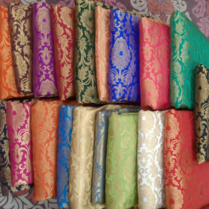 Jacquard de brocart tissé élégant avec des motifs ethniques pour Lehenga Dupatta et Couture Fashion Commande en gros Bienvenue - Product Image 1