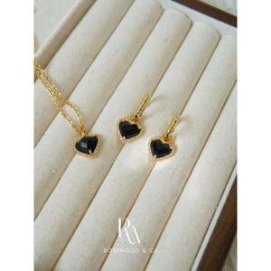 Orecchini Pendenti a Cuore Nero Intrecciati in Oro, Leggeri, con Pietra Nera, Anelli a Cerchio, Set di Gioielli alla Moda che non si ossidano - Product Image 1