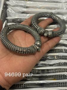 Brazalete de aspecto plateado de latón puro para fiesta, pulsera oxidada de tamaño libre que se puede abrir, producto a granel hecho a mano ajustable - Product Image 4