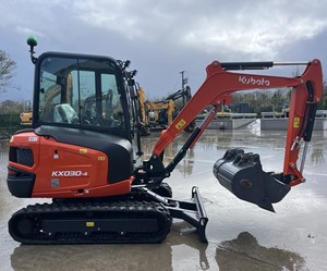 Mini-excavatrice compacte Kubota KX030-4 avec moteur diesel, machine de terrassement 4T à vendre. - Product Image 2
