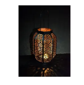 Attractive Design Hurricane Lantern with Mosaic Glass for Wedding Decorations for Home Hotel Offices